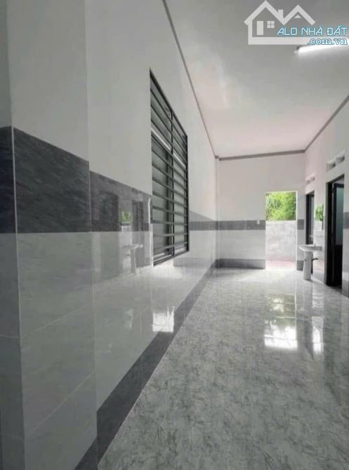 Ra gấp căn nhà cấp 4 ở Bà Điểm , Hóc Môn , Giá 820 Triệu  DT 84m2 - 2