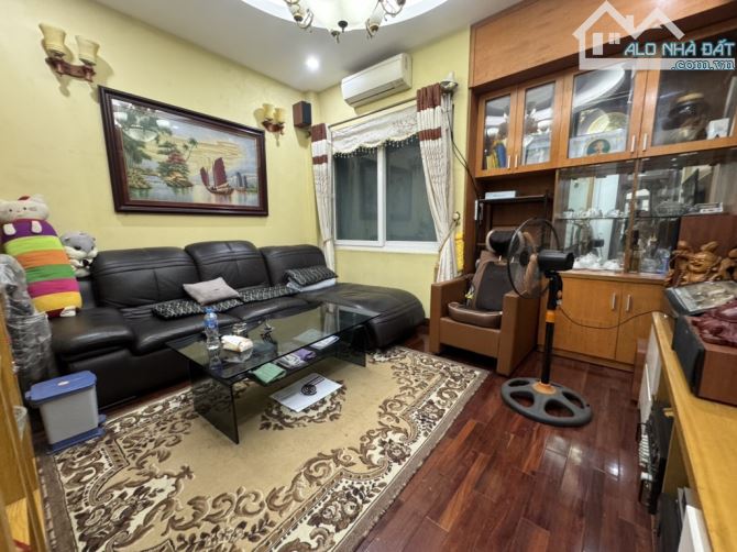 Bán nhà mễ trì thượng 52m 5 tầng 9tỷ - 2