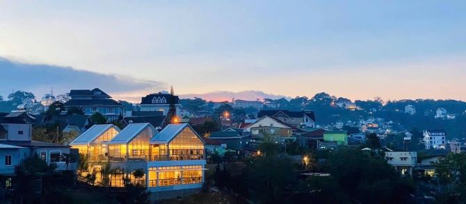 Bán lại đất lớn 3746m2 mặt tiền khu hiều cafe homestay Hoàng Hoa Thám P10 Đà Lạt 100 tỷ - 2