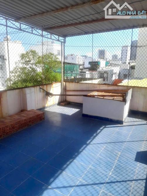 Bán nhà 3 tầng mặt tiền Bạch Đằng - Nha Trang - 2