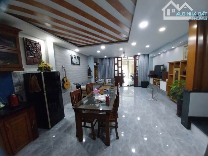 Bán nhà p. Tân Kiểng ngang 6 *10m, chỉ 6 tỷ hxh Trần Xuân Soạn - 2