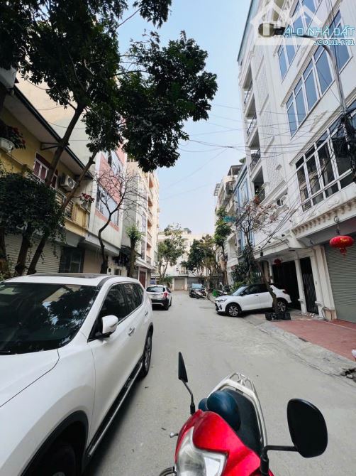 Liền kề, ô tô tránh, 50 m, mặt tiền rộng 5 m, Khu đô thị Văn Phú, Hà Đông, Hà Nội - 2