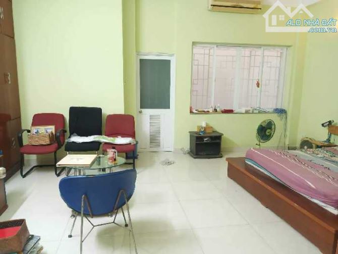 Nhà 4 tầng Nguyễn Văn Nghi 6m3x17m(106m2 nở hậu nhẹ) 7 chỗ ngủ trong nhà tiện: VP,CHDV cao - 2