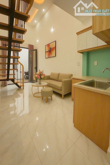 Bán nhà chợ Bà Hom giá chỉ 1tỷ850tr 2PN- 2WC - 2