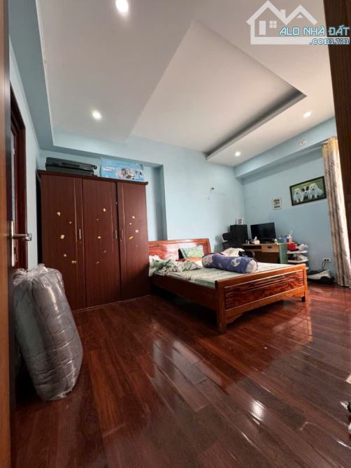 🏡 BÁN CĂN HỘ 3PN - THÀNH THÁI, CẦU GIẤY - CẠNH CV CẦU GIẤY - GIÁ CHỈ 6,36 TỶ!! 🏡 - 2