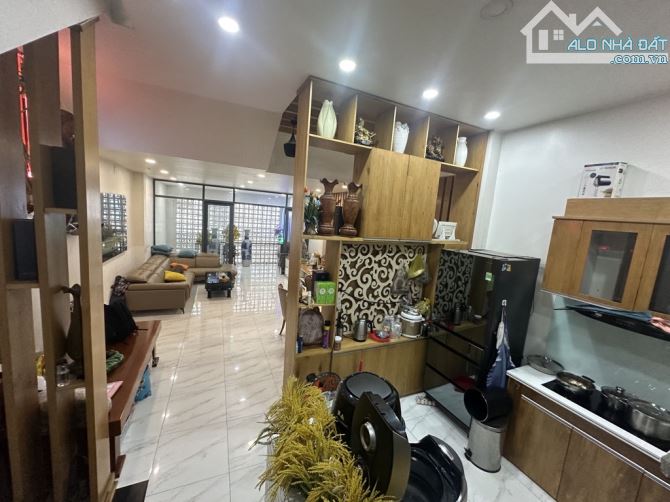 🏡 NHÀ 5 TẦNG HẺM VIP – GARA 2 XE HƠI – HIỆP THÀNH 35, Q.12 – GẦN MẶT TIỀN LÊ VĂN KHƯƠNG - 2