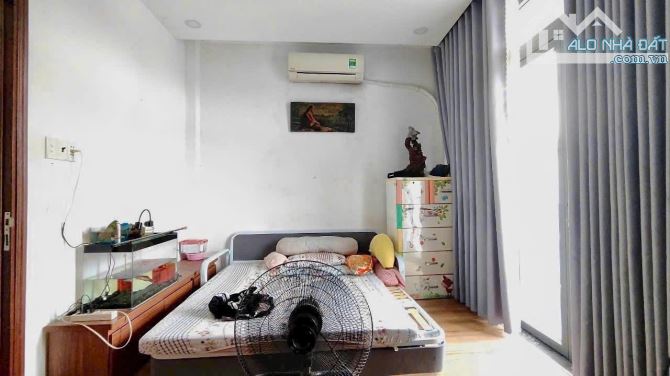 Nhà Căn góc Lê Đức Thọ gần chợ An NHơn P6. Trệt 3 lầu hẻm xe hơi. 7ti1 TL - 2