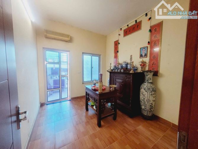 NHÀ ĐẸP TÔN ĐỨC THẮNG - SÁT PHỐ - PHÂN LÔ - Ở SƯỚNG  DT: 24.4/30M2, 5T, GIÁ: 7.6 TỶ - 2