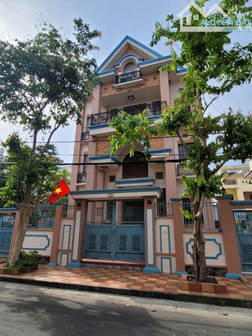 Bán biệt thự góc 2MT (319,42m2- 3 lầu) khu nhà ở của cán bộ Tổng cục 5 - Bộ Công an, 49 tỷ - 2