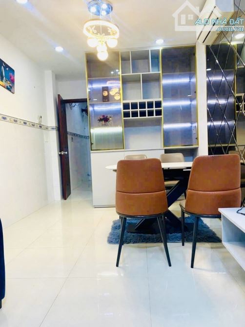 🔥💐🆘NHÀ MỚI MẶT TIỀN TRẦN TUẤN KHẢI QUẬN 5 - DT 32M2 - 4 TẦNG BTCT - NHÀ MỚI ĐẸP - 2