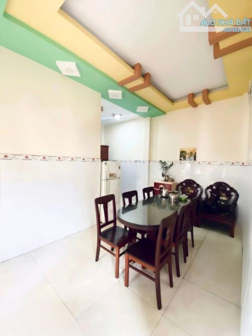 HẺM XE TẢI Thông ĐƯỜNG SỐ TÂN KỲ TÂN QUÝ 2 Tầng 5M17M NỞ HẬU TÀI LỘC 7M Chỉ 7.65 TỶ - 2