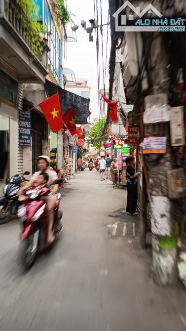Siêu hiếm! Bán đất Mỹ Đình Nam Từ Liêm - mặt tiền rộng  nở hậu- 129.2 m2-12.8 tỷ- - 2
