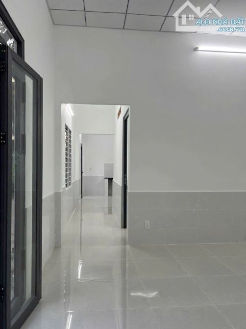 Bán nhà góc 2 mặt tiền đường 102 Tăng Nhơn Phú A. 5 x 18 = 90m2 - 2
