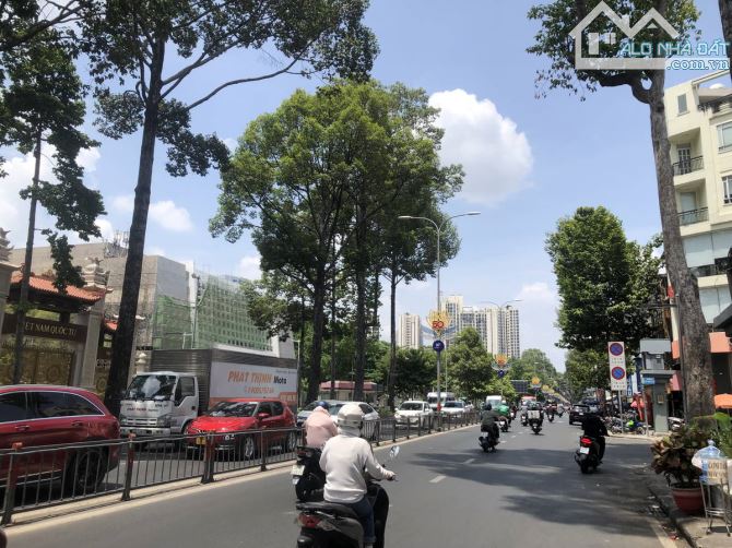 CĂN GÓC MẶT TIỀN 3/2 – PHƯỜNG 10, QUẬN 10 – VỊ TRÍ SIÊU KINH DOANH – 52M² – CHỈ 20 TỶ TL - 2