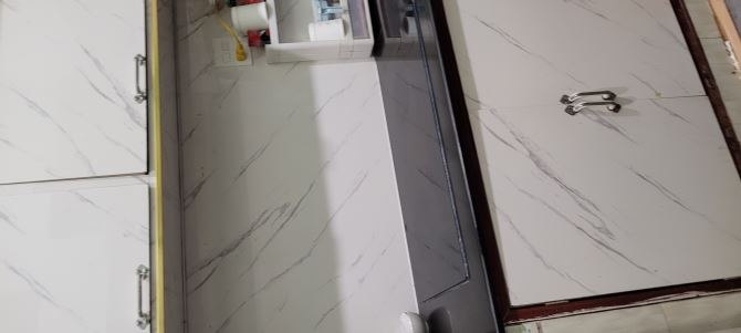 Nhà hẻm ngắn cách đường Hai Bà Trưng 50m, 3pn,2wc, bếp, phòng khách, 30m2 - 2
