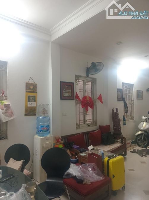 BÁN NHÀ ĐƯỜNG LÁNG 42m2 12ty - LÔ GÓC - NGÕ RÔNG - XUNG QUANH TIỆN ÍCH BAO TRÙM - 2