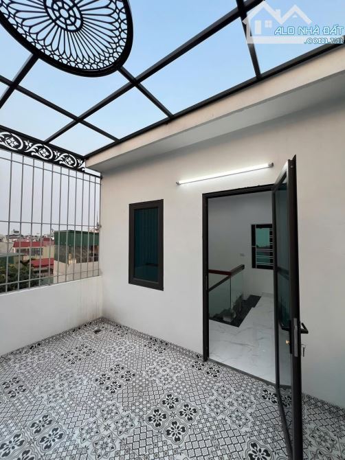 CHO THUÊ NHÀ PHỐ SÀI ĐỒNG LONG BIÊN 9 TRIỆU, 44M, 6 TẦNG, FULL NT, NGÕ RỘNG,KD ONLINE - 2