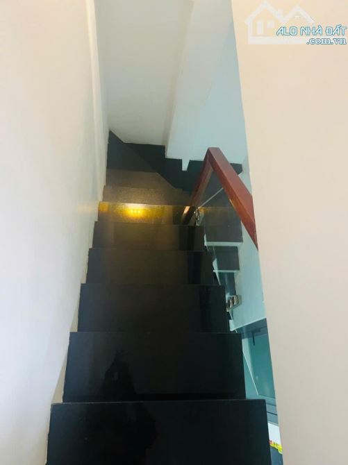 NHỈNH 4 T.Ỷ - 56M2 - HẺM XE HƠI THÔNG - NGUYỄN DUY CUNG, PHƯỜNG 12, GÒ VẤP. - 2