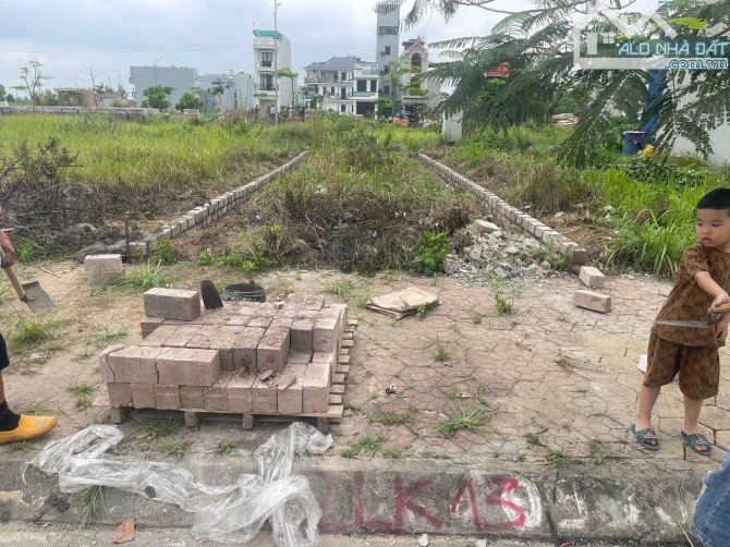 🛑🛑 ÁP TRÀN - DƯƠNG QUAN LK13 giá nhô 3 tỷ RẺ NHẤT THỊ TRƯỜNG.  - - 2