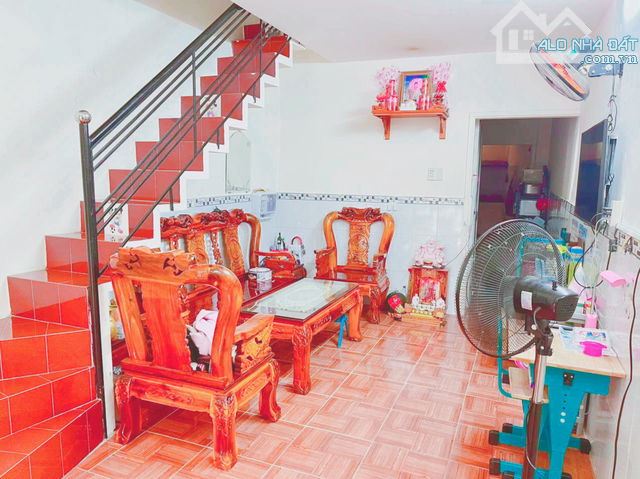 Bán nhà Hòa Hưng, P.12, Quận 10 – 3PN, 2 tầng, 45m² – 6 tỷ- gần hẻm xe hơi gần trung tâm - 2