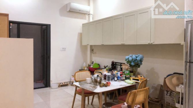 Bán nhà Bùi MinhTrực, diện tích 110m², 2 tầng ngang 5.5 dài 20 19, phường 6 quận 8 - 2