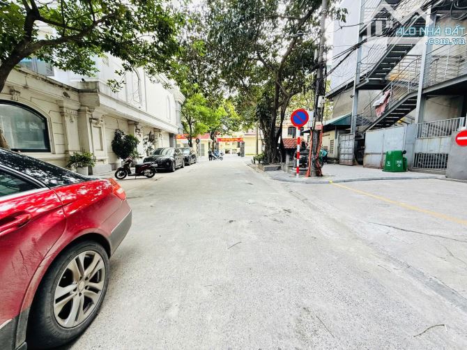BÁN TOÀ NHÀ HỒ ĐẮC DI, LÔ GÓC 3 THOÁNG, Ô TÔ TRÁNH, DÒNG TIỀN 265M2 9T MT32M GIÁ 140 TỶ - 2