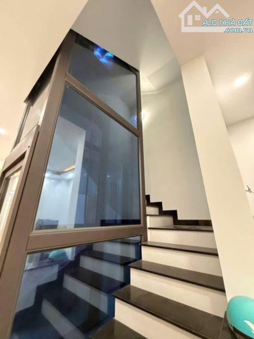 BÁN NHÀ QUẬN 9, NHÀ 3TẦNG DT67M, HẺM XE HƠI TRÁNH NGAY LÃ XUÂN OAI NHỈNH 6TỶ TL - 2