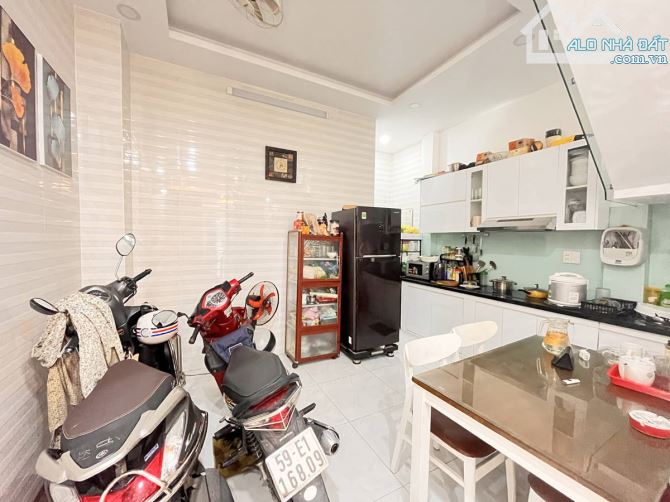 🔥 CỰC HIẾM – NHÀ ĐẸP CMT8, PHƯỜNG 5, TÂN BÌNH – GIÁ CHỈ 7.5 TỶ! - 2