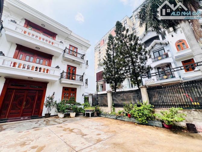 💥Biệt Thự Vip ĐẲNG CẤP- Nội thất Gỗ sang trọng- DT 400m2- khu VIP phường 15- Tân Bình💥 - 2