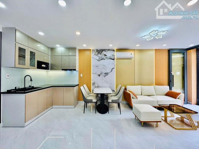 XE HƠI ĐẬU CỬA NHÀ - DUY TÂN - P15 PHÚ NHUẬN MẶT - TIỀN 8M - GIÁ CHỈ 5.68 TỶ - 2