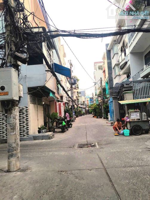 Bán nhà hẻm xe hơi Lạc Long Quân, Quận 11 – 45m², 2 tầng, 4.6 tỷ- giá rẻ- - 2
