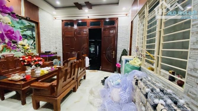 Bán nhà cc tự xây, 120m2, ôtô ngủ trong nhà, chỉ 6.5 tỷ, cạnh kdl Suối Tiên, Tp.Thủ Đức - 2