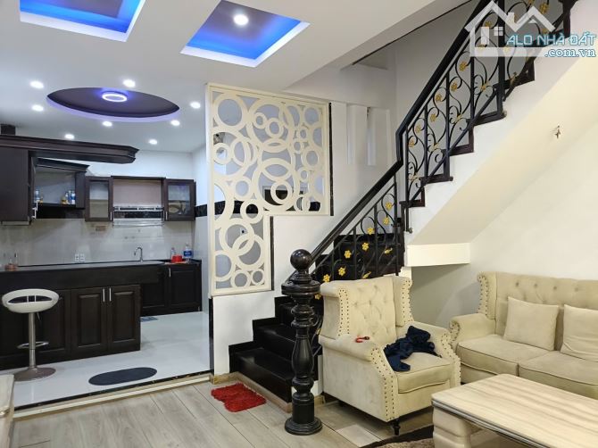 Chủ cần bán nhanh nhà 3 tầng kiên cố kiệt ông ích khiêm - 2