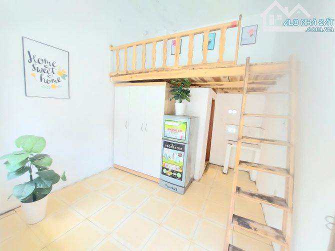Cho Thuê CCMN 241 Yên Xá 20m2 Gác Xép Vskk Cửa Sổ Ban Công Gần Chợ Full Nội Thất Gần Chợ - 2