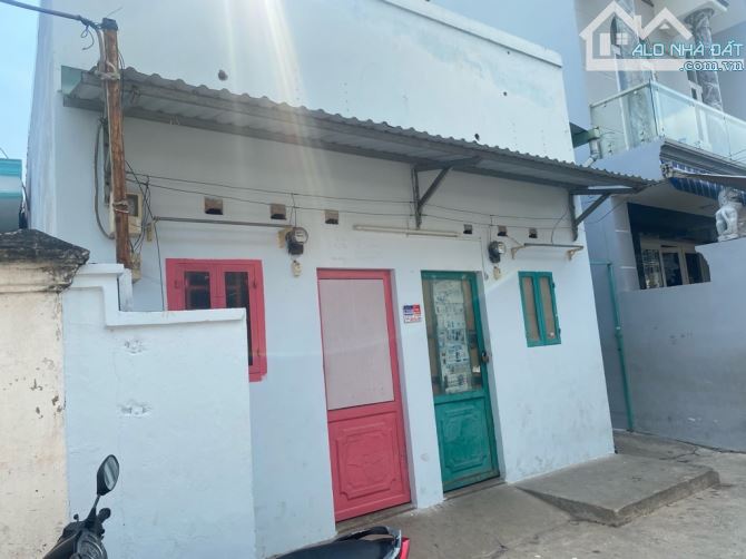 DÃY 8 PHÒNG TRỌ 183M2 HẺM RỘNG THOÁNG ĐƯỜNG CHUYÊN DÙNG 9 CHỈ 6,5 TỶ - 2