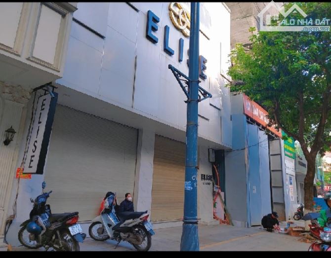 285 Tỷ / 256 M2 / 8.5 M tiền.Mặt Phố Bà Triệu .Hai Bà Trưng - 2