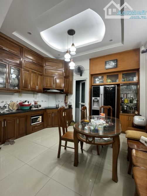 NHÀ MỄ TRÌ THƯỢNG - DÂN XÂY - VỊ TRÍ ĐẮC ĐỊA - OTO - 52M - GIÁ CHỈ NHỈNH 9 TỶ - 2