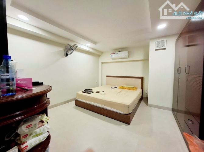 HIẾM vị trí ĐẸP, MẶT TIỀN đường Ngô Thu Minh, 4Tầng (4 x 15) có THANG MÁY - 2