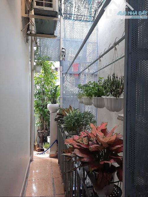BÁN GẤP NHÀ HẺM XE HƠI VIP LÊ VĂN SỸ – QUẬN 3 – 82.5M² - Ô TÔ VÀO NHÀ – GIÁ CHỈ 11.9 TỶ. - 3