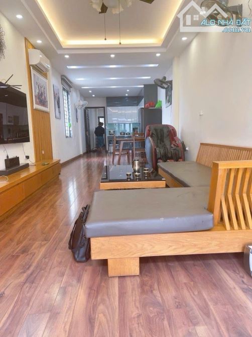 BÁN NHÀ RIÊNG 90,8M 7TẦNG TẠI LA THÀNH ĐỐNG ĐA HÀ NỘI - 3
