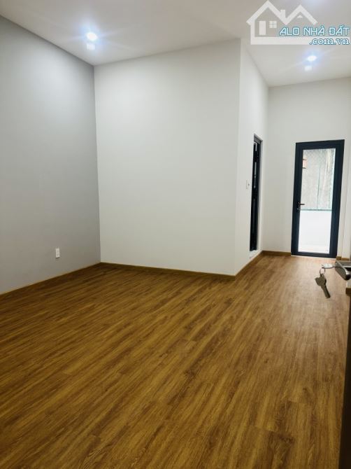 MẶT TIỀN VỈA HÈ BÔNG SAO Q8 - NHÀ 3 TẦNG BTCT - MỚI - KINH DOANH ĐỈNH - 4X17M - CHỈ 13.2T - 3