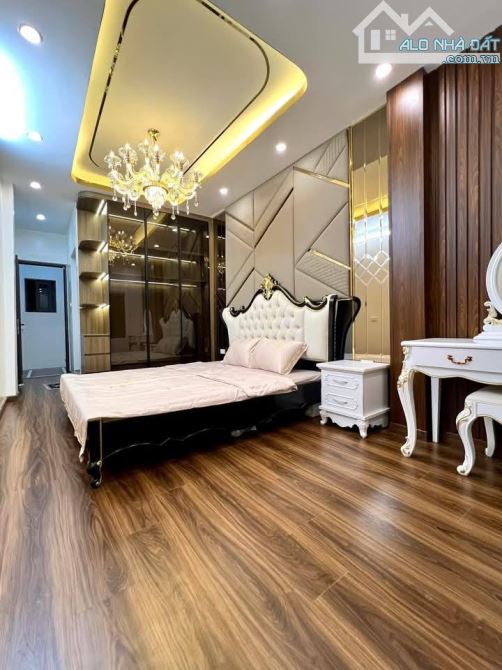 Hiếm Nhà Thụy Phương Dt: 45m-5 Tầng Thang Máy- ô Tô Qua , Vào Nhà ,Kinh Doanh Sầm Uất - 3