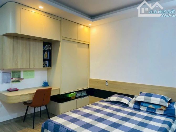 Định Công Thượng, Hoàng Mai, 42m² × 5 Tầng, Nội Thất Hiện Đại, Nhỉnh 8 tỷ. - 3