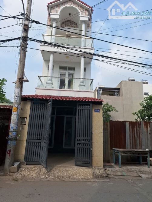 nhà vừa ở vừa kinh doanh 1T 2L, 4PN ngay chợ Long Trường, Nguyễn Duy Trinh, Q9. Chỉ 10tr - 3