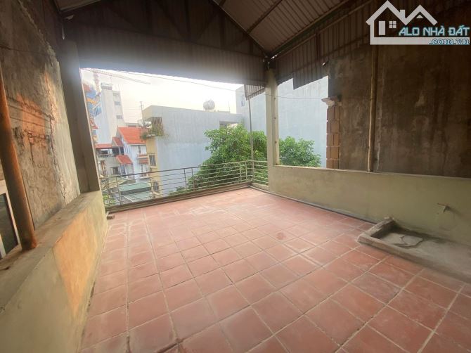 ĐÃ HIẾM CÒN RẺ!!! PHỐ AN DƯƠNG VƯƠNG - Ô TÔ VÀO NHÀ - KINH DOANH - SỔ ĐỎ NỞ HẬU - 3