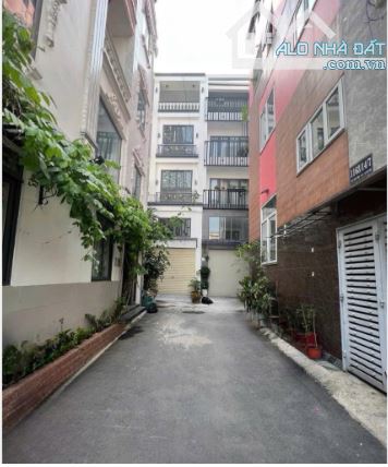 55m2 - SÁT MẶT TIỀN - 3 TẦNG 4 PHÒNG NGỦ ngay Lotte Nguyễn Văn Lượng, nhỉnh 5ty - 3