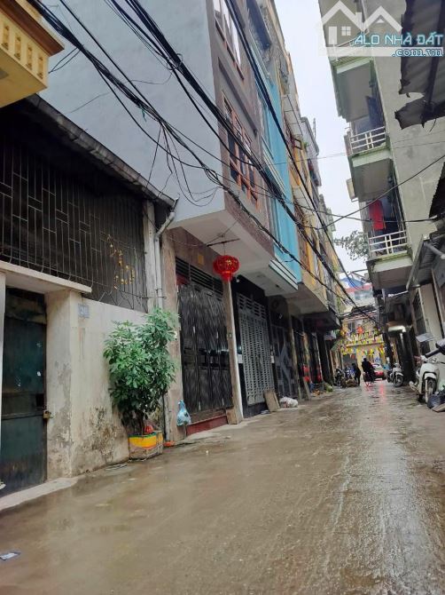 Ngay ngã tư Tố Hữu Vạn Phúc, 50m Đất sẵn nhà C4, 20m ra ô tô tránh. Giá hơn 5 tỷ - 3