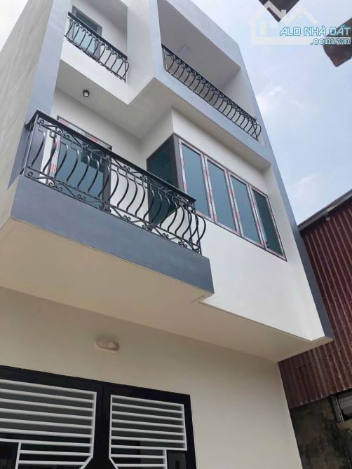 NHÀ CẦU DIỄN 38M2 - DÂN XÂY - Ở NGAY - GẦN PHỐ Ô TÔ TRÁNH - CHỈ 4 TỶ 7 - 3