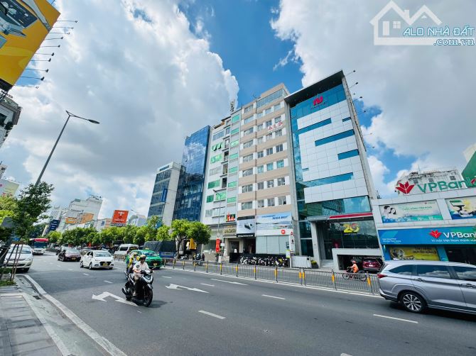Bán toà nhà văn phòng hạng C 2 mặt tiền Nguyễn Văn Trỗi Hầm 9 tầng - 3