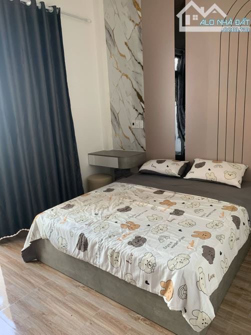 NHÀ KIỆT ĐẸP - TRUNG TÂM TP - SẠCH ĐẸP FULL NỘI THẤT - 3